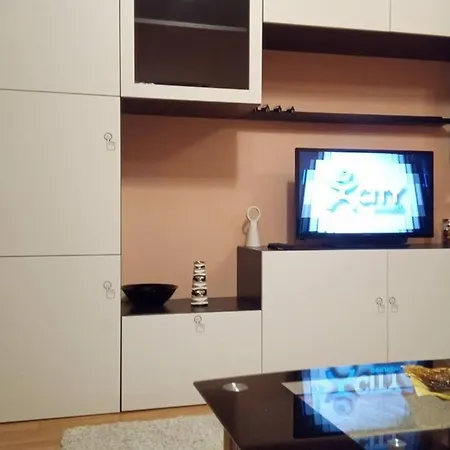 Mia's Apartment, Stylish One-bedroom Sofie