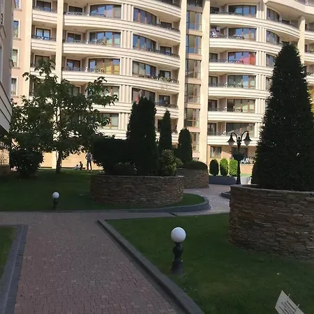 Mia's Apartment, Stylish One-bedroom Апартамент