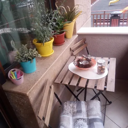 Mia's Apartment, Stylish One-bedroom Apartament *