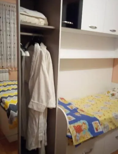 Mia's Apartment, Stylish One-bedroom *