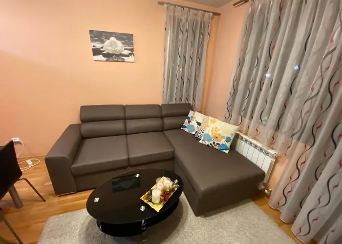 Mia's Apartment, Stylish One-bedroom